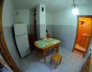 Inchiriere  2 camere Zorilor, 52 mp utili, centrala noua, etaj intermediar