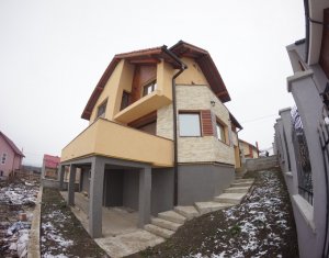 House 5 rooms for rent in Sannicoara
