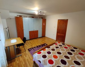 Lakás 4 szobák kiadó on Cluj-napoca, Zóna Iris