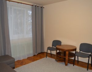 Inchiriere apartament 2 camere semidecomandate, 48 mp, in zona strazii Unirii