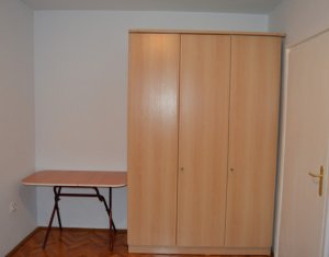 Inchiriere apartament 2 camere semidecomandate, 48 mp, in zona strazii Unirii