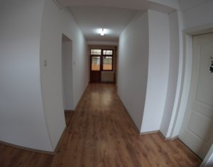 Ház 8 szobák kiadó on Cluj-napoca