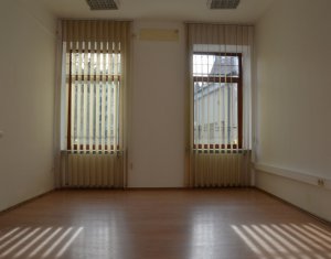 House 8 rooms for rent in Cluj-napoca, zone Centru