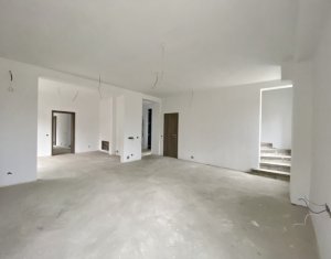 Maison 5 chambres à louer dans Cluj-napoca, zone Centru