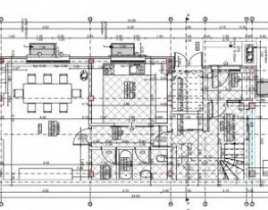 Imobil polivalent, 11 camere, 7 bai, 7 bucatarii, 315mp utili + beci, Gruia