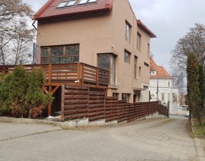 Ház 5 szobák kiadó on Cluj-napoca, Zóna Centru