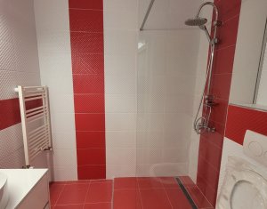 Appartement 3 chambres à louer dans Cluj-napoca, zone Centru