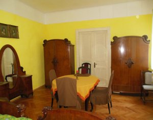 Apartment 3 rooms for rent in Cluj-napoca, zone Centru