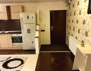 Apartment 3 rooms for rent in Floresti