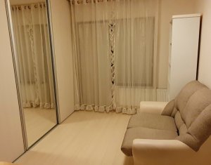 Apartment 3 rooms for rent in Floresti