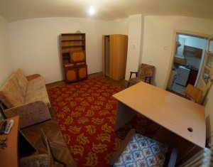 Casa cu 4 apartamente in Baciu, 110mp