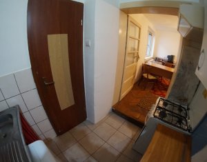 Apartment 4 rooms for rent in Cluj-napoca