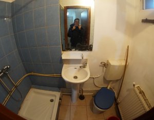 Casa cu 4 apartamente in Baciu, 110mp