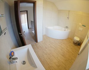 Maison 5 chambres à louer dans Cluj-napoca, zone Someseni