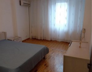 Apartament cu 1 camera, garaj, 55mp, Centru 