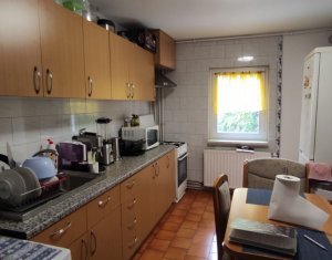 Apartament 2 camere, decomandat, 2 balcoane, Zorilor