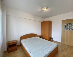 Inchiriere apartament 3 camere, garaj si boxa, zona Dorobantilor