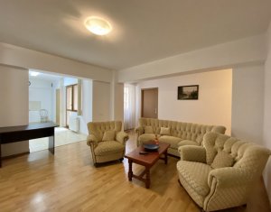 Inchiriere apartament 3 camere, garaj si boxa, zona Dorobantilor