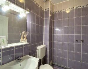 Inchiriere apartament de 3 camere, 2 bai, zona parcului Gheorgheni