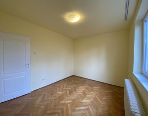 Apartament nemobilat, 2 camere decomandate, Gheorgheni, langa Iulius Mall