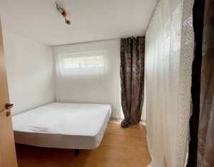 Apartment 3 rooms for rent in Floresti