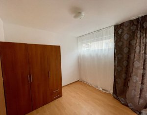 Apartment 3 rooms for rent in Floresti