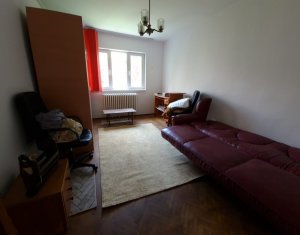 Lakás 4 szobák kiadó on Cluj-napoca, Zóna Plopilor