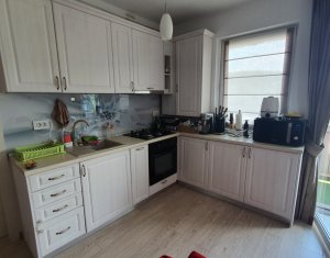 Apartament cu 3 camere, modern, mobilat si utilat, Valea Garbaului