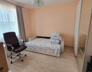 Apartament cu 3 camere, modern, mobilat si utilat, Valea Garbaului