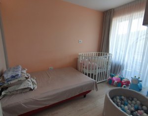 Apartament cu 3 camere, modern, mobilat si utilat, Valea Garbaului