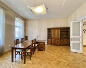 Apartment 12 rooms for rent in Cluj-napoca, zone Centru