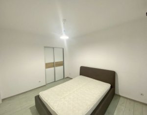 Apartment 3 rooms for rent in Floresti, zone Centru