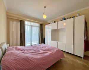 Apartament cu 2 camere, foarte modern, Platinia Center-USAMV, garaj