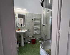 Birou 3 incaperi, 74mp, renovat, str. Petru Maior, langa Primarie 