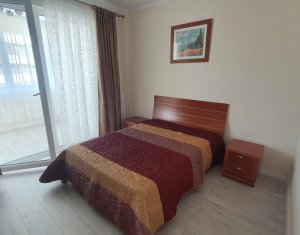 Apartment 3 rooms for rent in Floresti