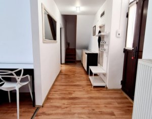 Apartment 4 rooms for rent in Cluj-napoca, zone Centru