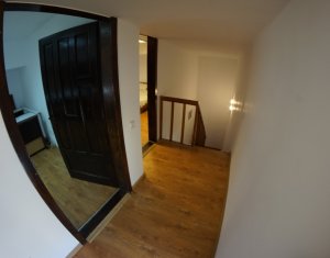 Apartment 4 rooms for rent in Cluj-napoca, zone Centru