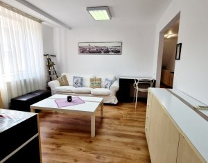 Apartment 4 rooms for rent in Cluj-napoca, zone Centru