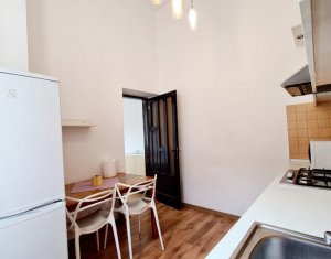 Apartment 4 rooms for rent in Cluj-napoca, zone Centru