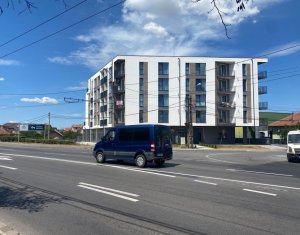 Spatiu comercial 500mp, 8 parcari,expunere foarte buna,Marasti pod IRA