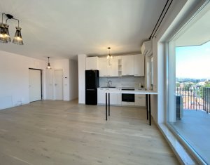 Appartement 3 chambres à louer dans Cluj-napoca, zone Centru