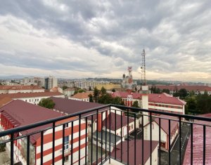 Inchiriere apartament 3 camere, 85 mp, zona centrala, Cluj City Center