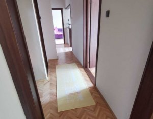 Apartment 3 rooms for rent in Cluj-napoca, zone Centru