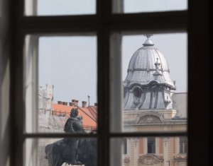 Bureau à louer dans Cluj-napoca, zone Centru