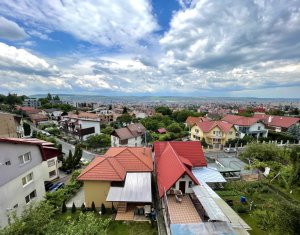 Appartement 4 chambres à louer dans Cluj-napoca, zone Andrei Muresanu