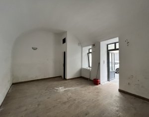 Commercial space for rent in Cluj-napoca, zone Centru