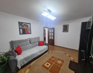 Lakás 3 szobák kiadó on Cluj-napoca, Zóna Intre Lacuri