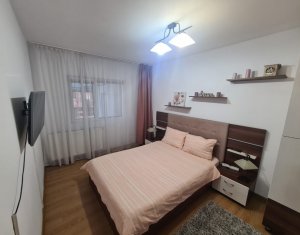 Apartment 3 rooms for rent in Cluj-napoca, zone Intre Lacuri