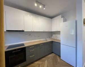 Apartament ultramodern, parcare subterana, central