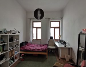 Lakás 4 szobák kiadó on Cluj-napoca, Zóna Centru
